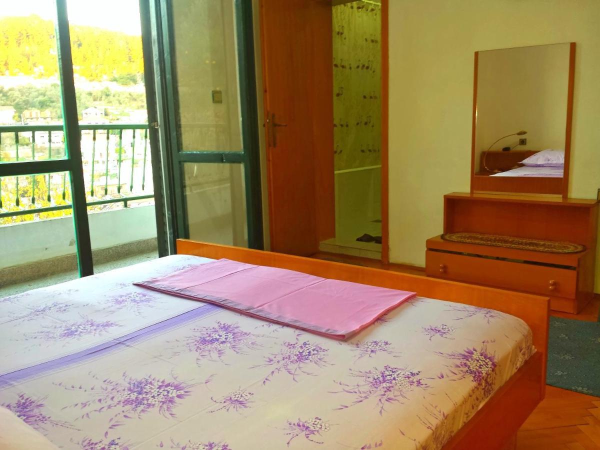 Hoxha Rooms Ούλτσιν Δωμάτιο φωτογραφία